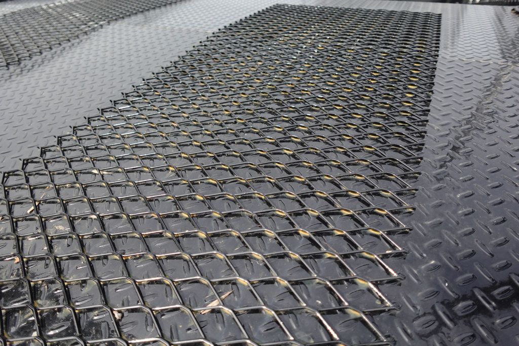 2027 Isuzu NPR HD (19ft Landscape w/ Ramps) - 23023005 - 37