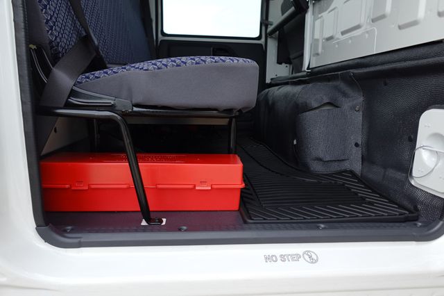 2027 Isuzu NPR HD (19ft Landscape w/ Ramps) - 23023005 - 65