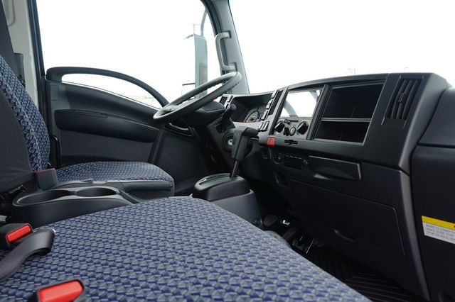 2027 Isuzu NPR HD (19ft Landscape w/ Ramps) - 23023005 - 70