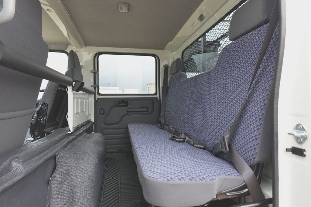 2027 Isuzu NPR HD (19ft Landscape w/ Ramps) - 23023148 - 32