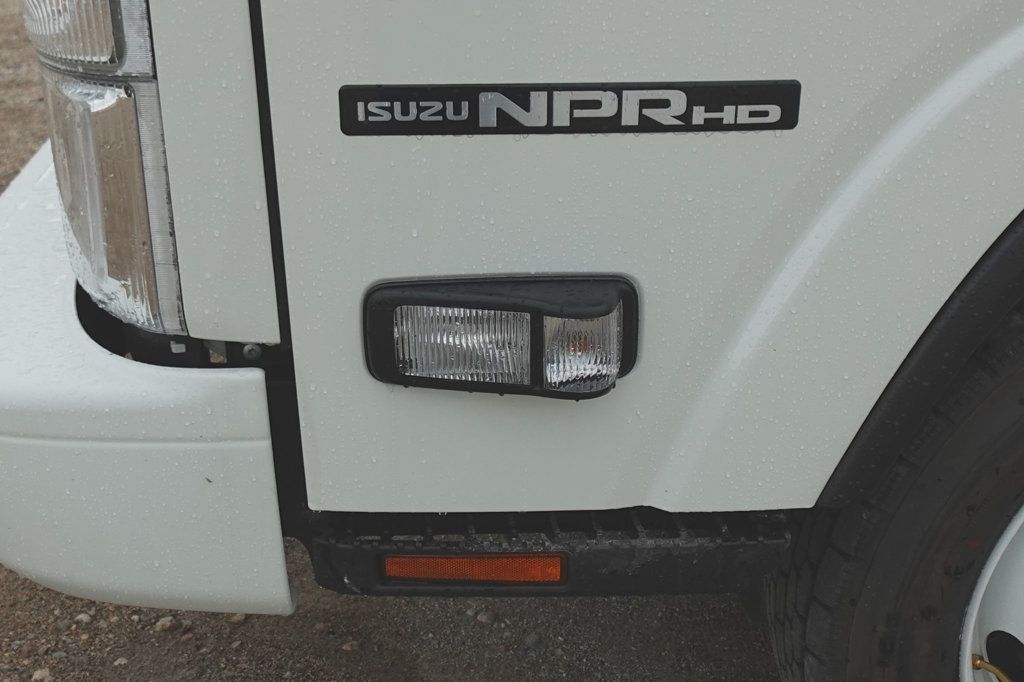 2027 Isuzu NPR HD (19ft Landscape w/ Ramps) - 23023148 - 48