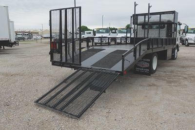 2027 Isuzu NPR HD