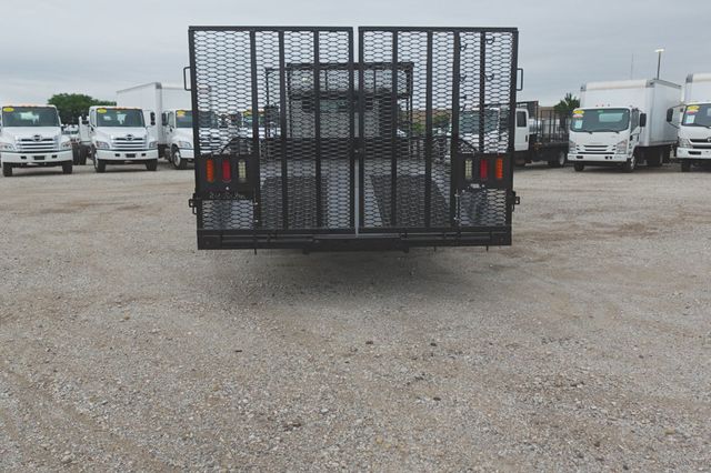 2027 Isuzu NPR HD (19ft Landscape w/ Ramps) - 23023462 - 12