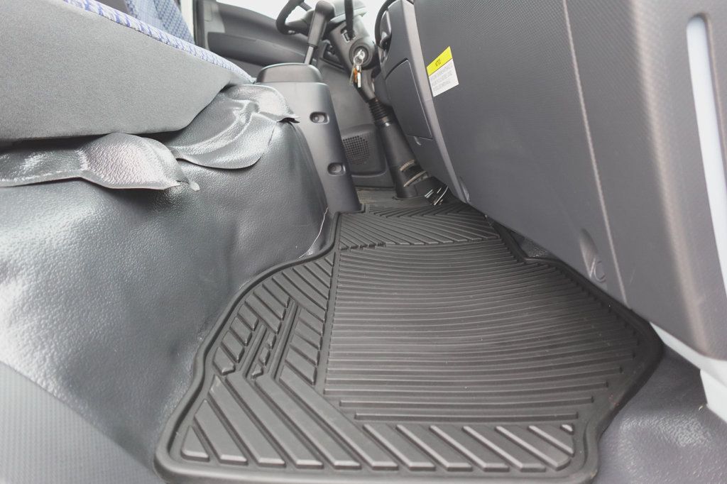 2027 Isuzu NPR HD (19ft Landscape w/ Ramps) - 23023462 - 26