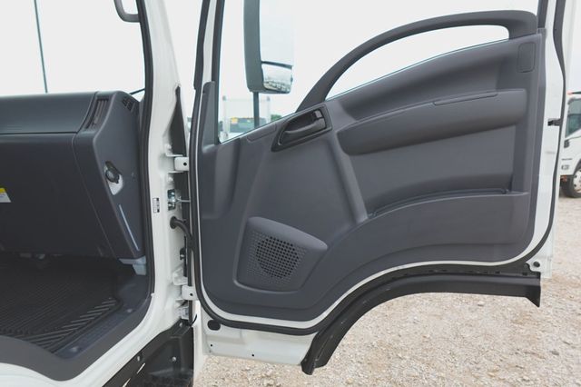 2027 Isuzu NPR HD (19ft Landscape w/ Ramps) - 23023469 - 21