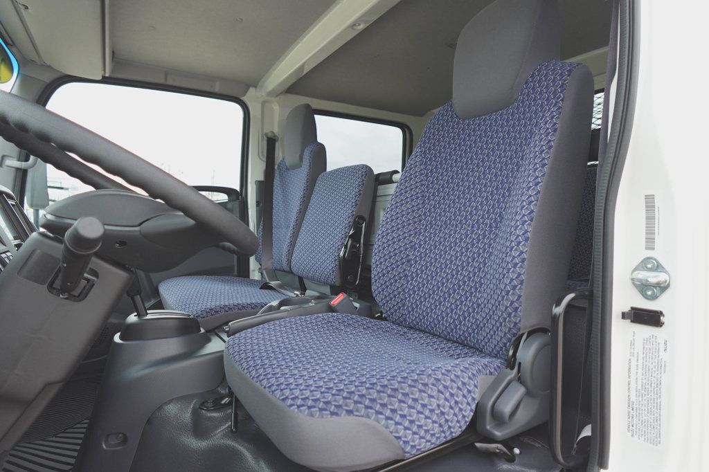 2027 Isuzu NPR HD (19ft Landscape w/ Ramps) - 23023469 - 28