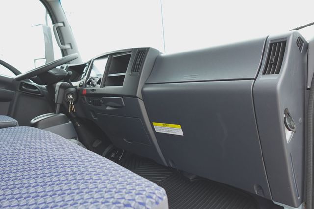 2027 Isuzu NPR HD (19ft Landscape w/ Ramps) - 23023469 - 46