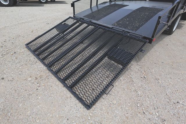 2027 Isuzu NPR HD (19ft Landscape w/ Ramps) - 23031126 - 14