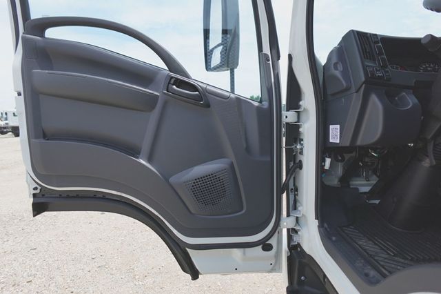 2027 Isuzu NPR HD (19ft Landscape w/ Ramps) - 23031126 - 22