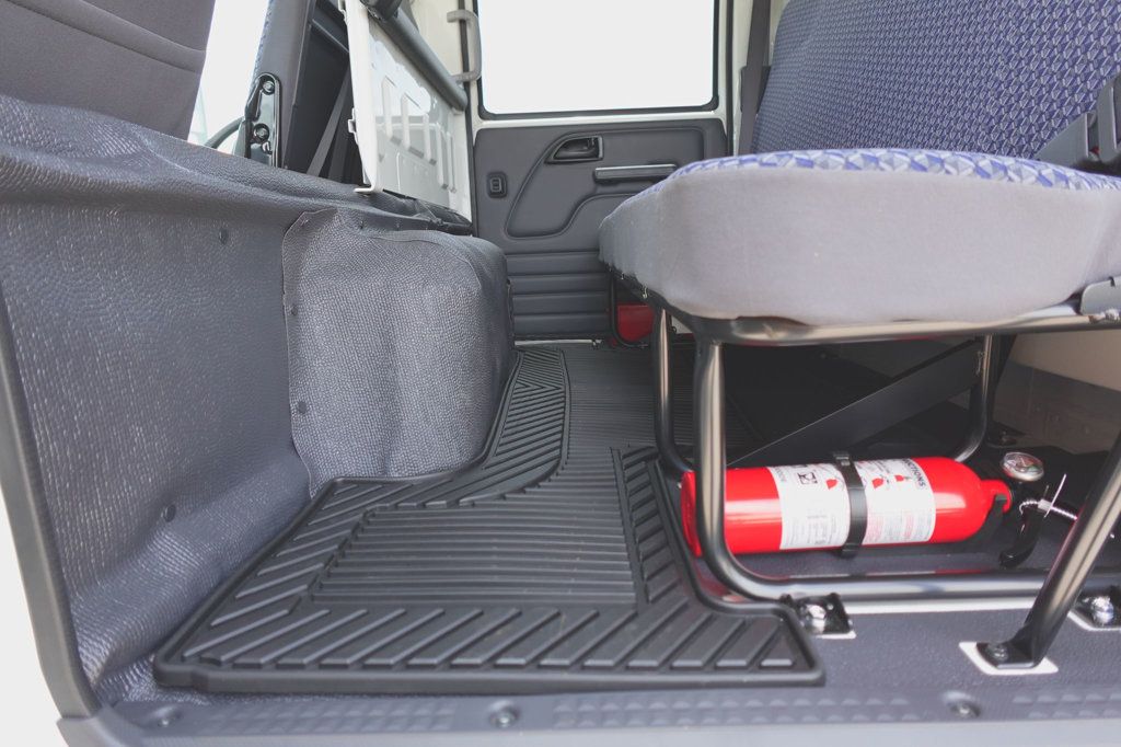 2027 Isuzu NPR HD (19ft Landscape w/ Ramps) - 23031126 - 28
