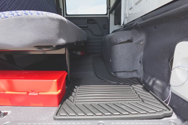 2027 Isuzu NPR HD (19ft Landscape w/ Ramps) - 23031126 - 29