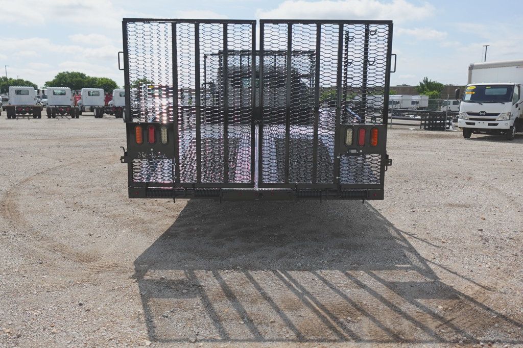 2027 Isuzu NPR HD (19ft Landscape w/ Ramps) - 23031127 - 12