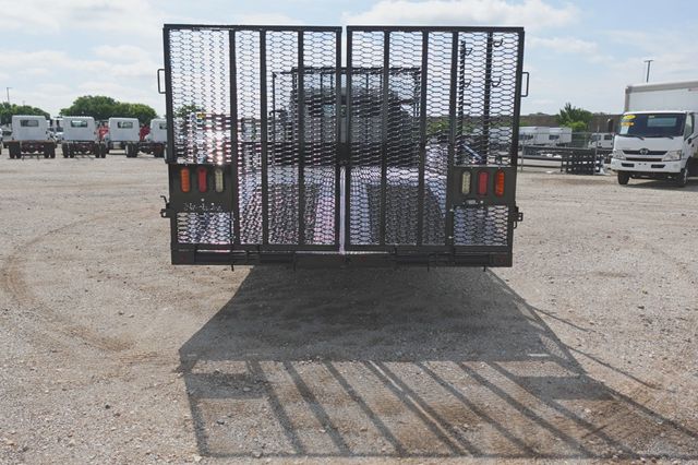 2027 Isuzu NPR HD (19ft Landscape w/ Ramps) - 23031127 - 12