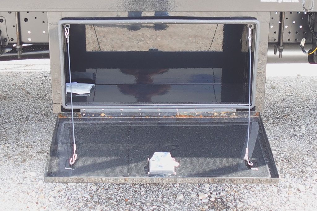 2027 Isuzu NPR HD (19ft Landscape w/ Ramps) - 23031127 - 17