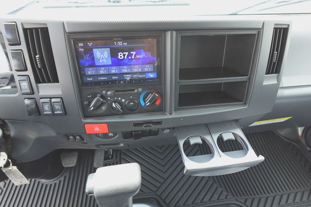2027 Isuzu NPR HD (19ft Landscape w/ Ramps) - 23031127 - 42