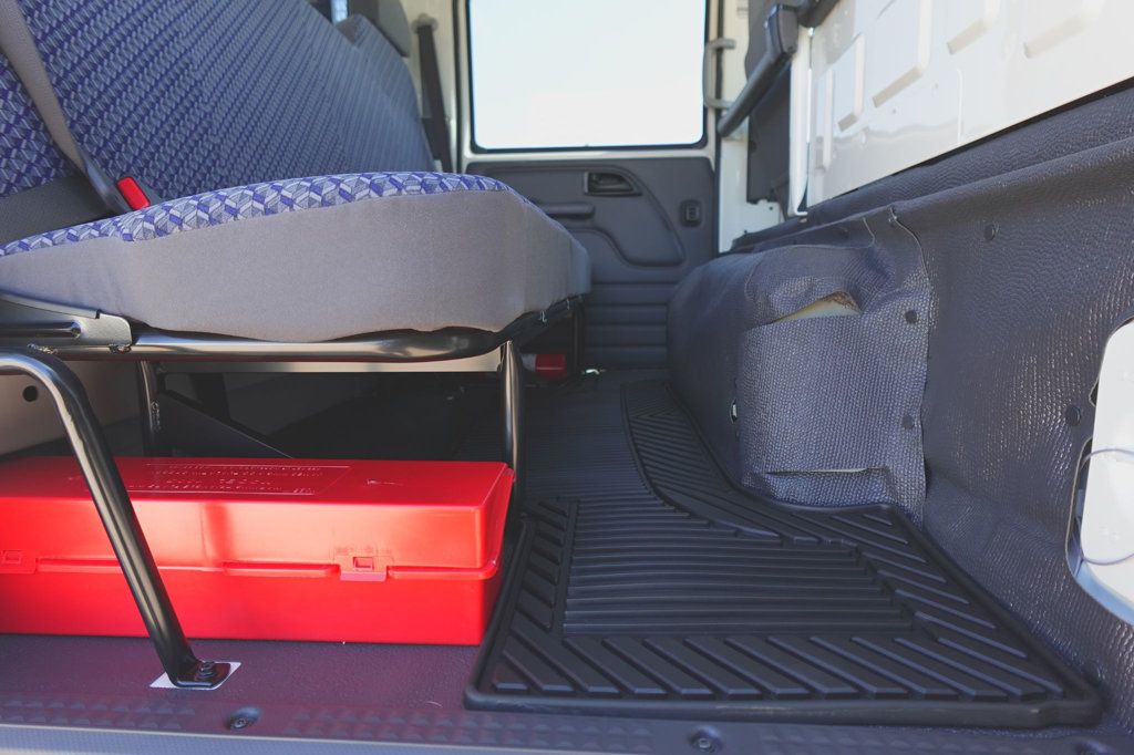 2027 Isuzu NPR HD (19ft Landscape w/ Ramps) - 23031128 - 26