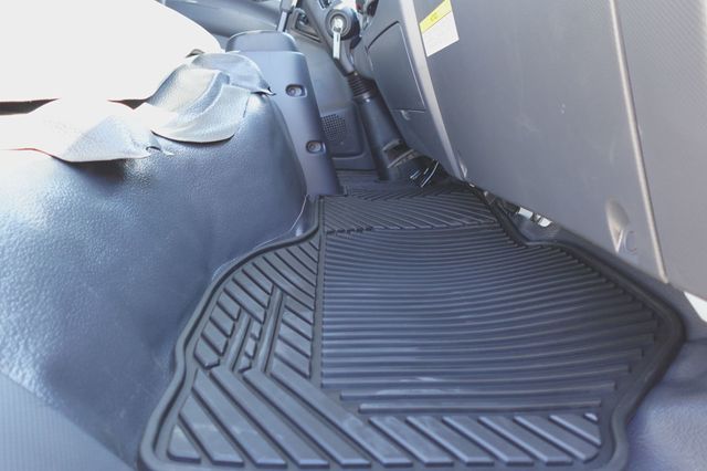 2027 Isuzu NPR HD (19ft Landscape w/ Ramps) - 23031128 - 27