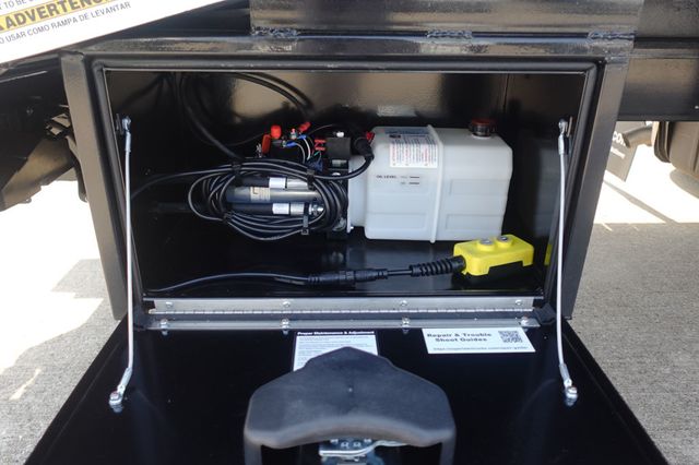 2027 Isuzu NPR HD - Gas (18ft Landscape Truck) - 23045520 - 21