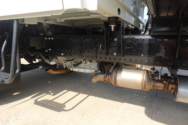 2027 Isuzu NPR HD - Gas (18ft Landscape Truck) - 23045520 - 41