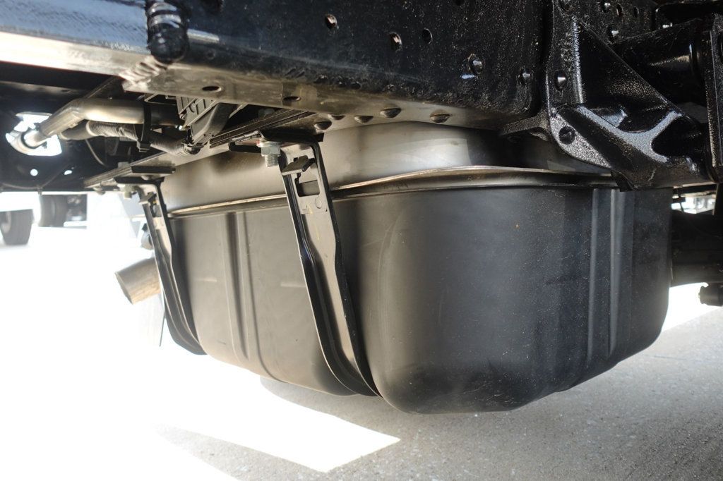 2027 Isuzu NPR HD - Gas (18ft Landscape Truck) - 23045527 - 18
