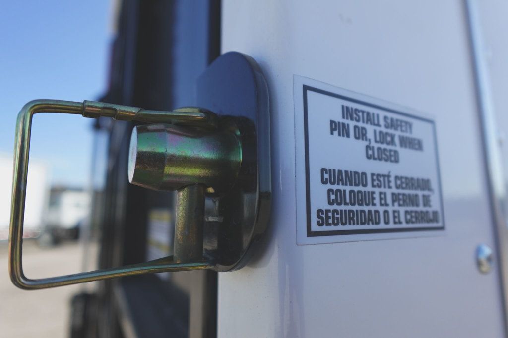 2027 Isuzu NPR HD - Gas (18ft Landscape Truck) - 23060413 - 13