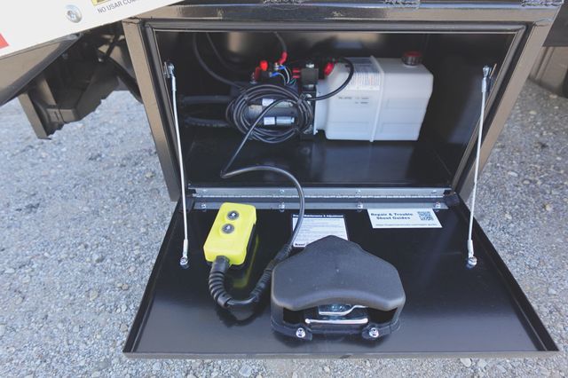 2027 Isuzu NPR HD - Gas (18ft Landscape Truck) - 23060413 - 15