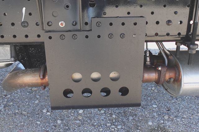 2027 Isuzu NPR HD - Gas (18ft Landscape Truck) - 23060413 - 26