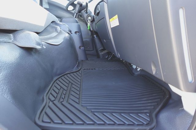2027 Isuzu NPR HD - Gas (18ft Landscape Truck) - 23060413 - 35