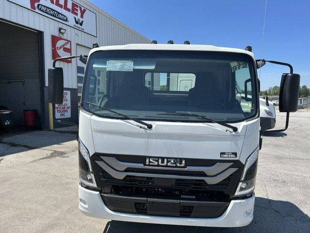 2027 Isuzu NRR 2027 ISUZU CAB CHASSIS - 23074329 - 2