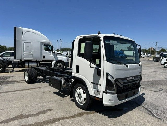2027 Isuzu NRR 2027 ISUZU CAB CHASSIS - 23074332 - 2