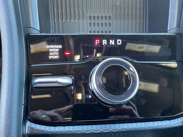 2027 Jeep Grand Cherokee Laredo Altitude - 23076462 - 16