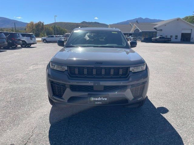 2027 Jeep Grand Cherokee Laredo Altitude - 23076462 - 1