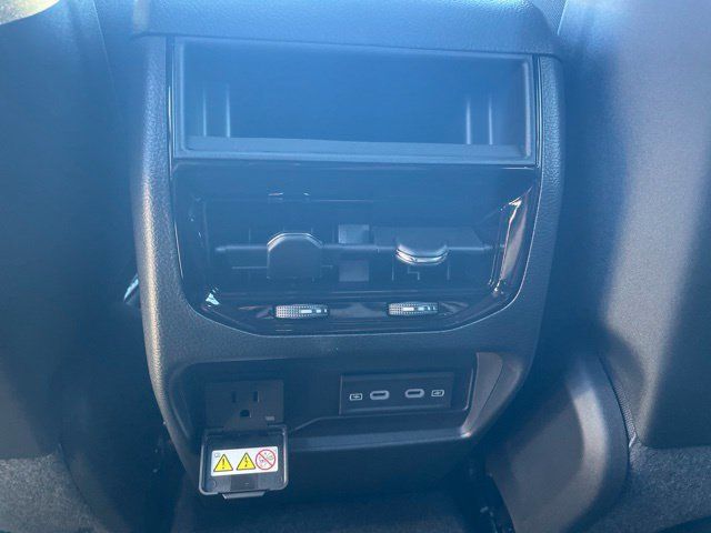 2027 Jeep Grand Cherokee LAREDO ALTITUDE 4X4 - 23080179 - 26