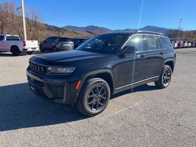 2027 Jeep Grand Cherokee LAREDO ALTITUDE 4X4 - 23080179 - 2