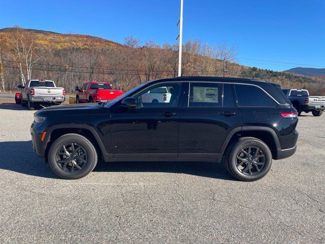 2027 Jeep Grand Cherokee LAREDO ALTITUDE 4X4 - 23080179 - 3