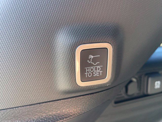 2027 Jeep Grand Cherokee LAREDO ALTITUDE 4X4 - 23081354 - 29