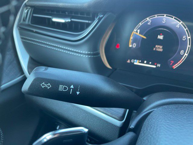 2027 Jeep Grand Cherokee 2 Row LAREDO 4X4 - 23080179 - 23