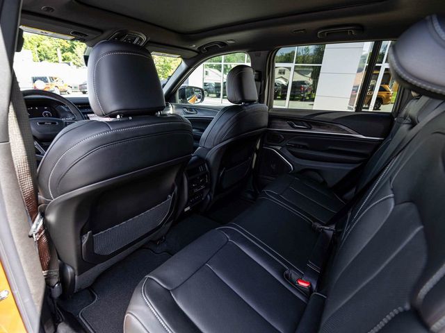 2027 Jeep Grand Cherokee 2 Row LIMITED 4X4 - 23077510 - 27