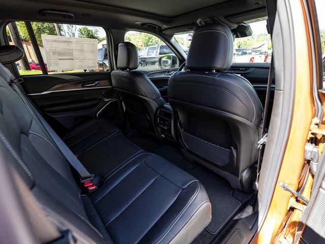 2027 Jeep Grand Cherokee 2 Row LIMITED 4X4 - 23077510 - 29