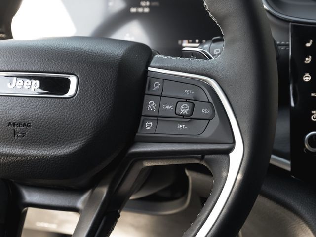 2027 Jeep Grand Cherokee 2 Row LIMITED 4X4 - 23090243 - 28