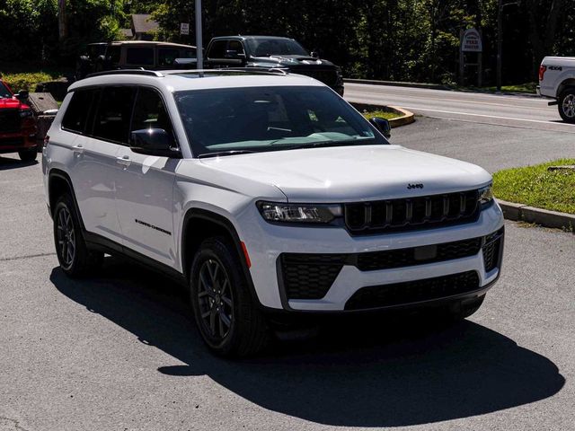 2027 Jeep Grand Cherokee L 3 Row LAREDO 4X4 - 23077461 - 2