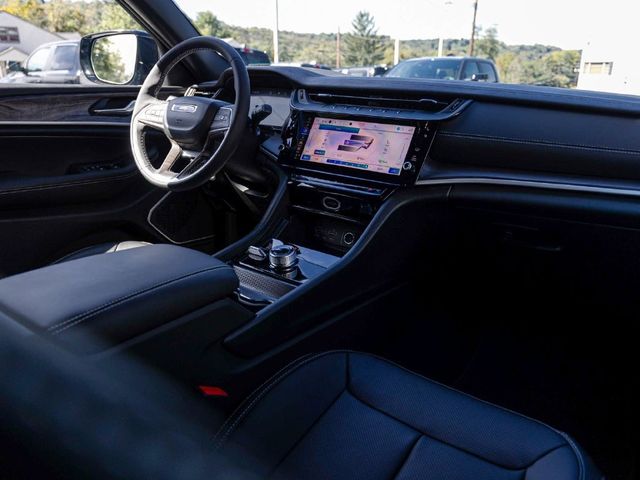 2027 Jeep Grand Cherokee L 3 Row LIMITED 4X4 - 23077616 - 31