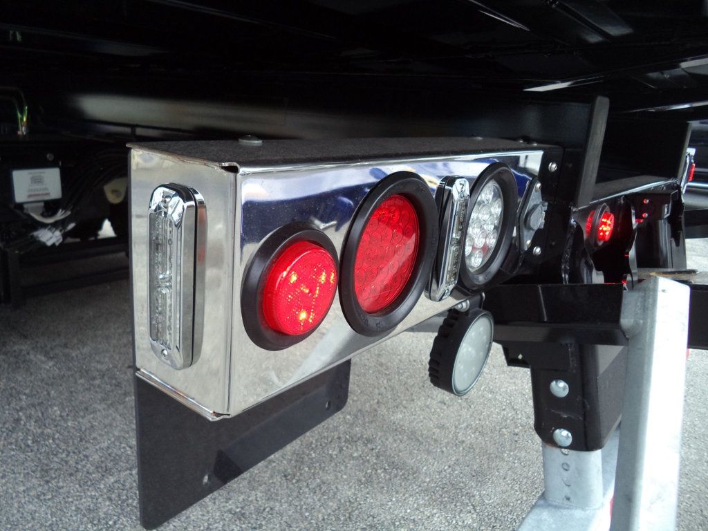 2027 Kenworth T280 w/ 22ft JerrDan Custom StepSide Classic Low Pro Carrier - 22652293 - 39