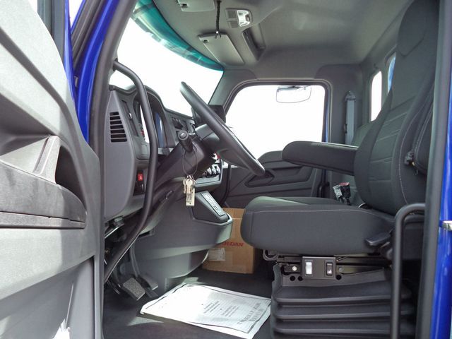 2027 Kenworth T280 w/ 22ft JerrDan Custom StepSide Classic Low Pro Carrier - 22652293 - 50