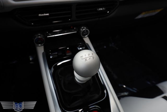 2027 Lotus Emira V6 SE  - 23086859 - 32