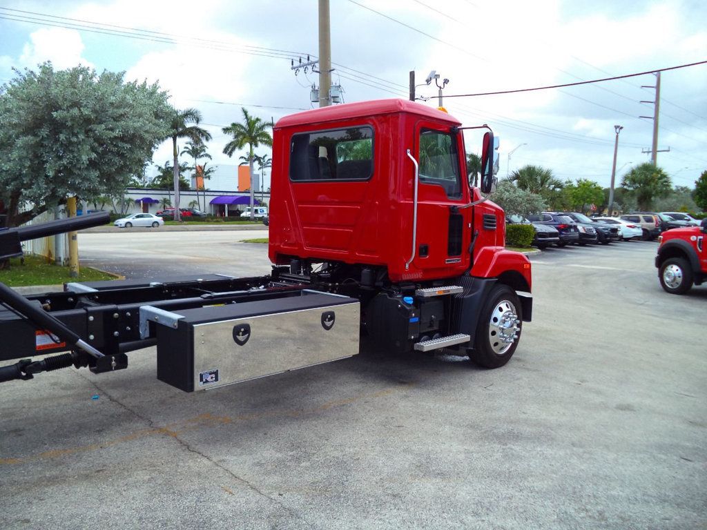 2027 Mack MD6 22FT JERRDAN ROLLBACK TOW TRUCK 22SRR6T-W-LP - 22032593 - 27