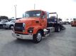 2027 Mack MD6 22FT JERRDAN ROLLBACK TOW TRUCK 22SRRD6T-W-LP SHARK - 22232938 - 32