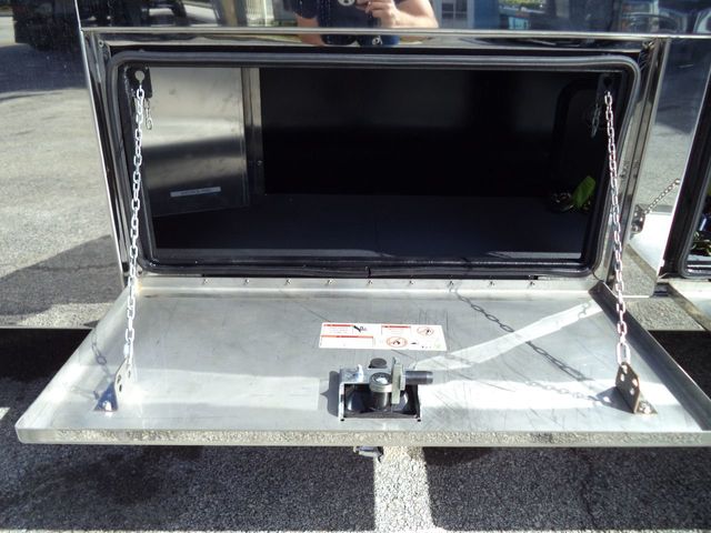 2027 Mack MD6 w/ Jerr-Dan 22ft Enclosed Shark TowBox Carrier Rollback - 22197267 - 44