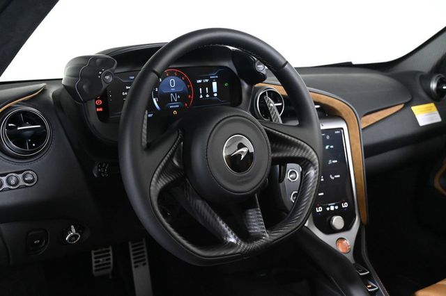 2027 McLaren 750S Spider - 23010534 - 9