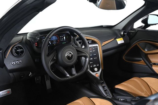 2027 McLaren 750S Spider - 23010534 - 8